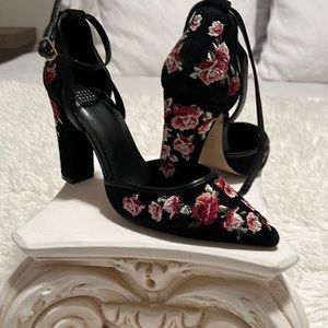 White House, Black market heels